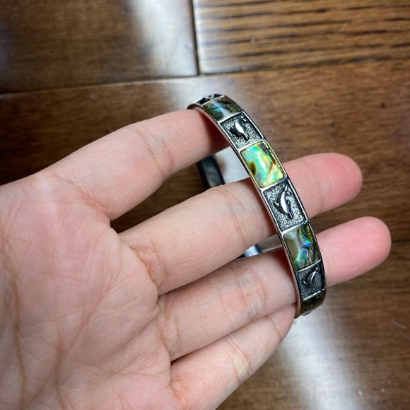 Vintage Monet Dolphin Silver tone Bracelet. - Picture 7 of 10